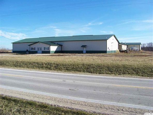Big River Fish Corporation: 30402 State Highway 107, Griggsville, IL 62340